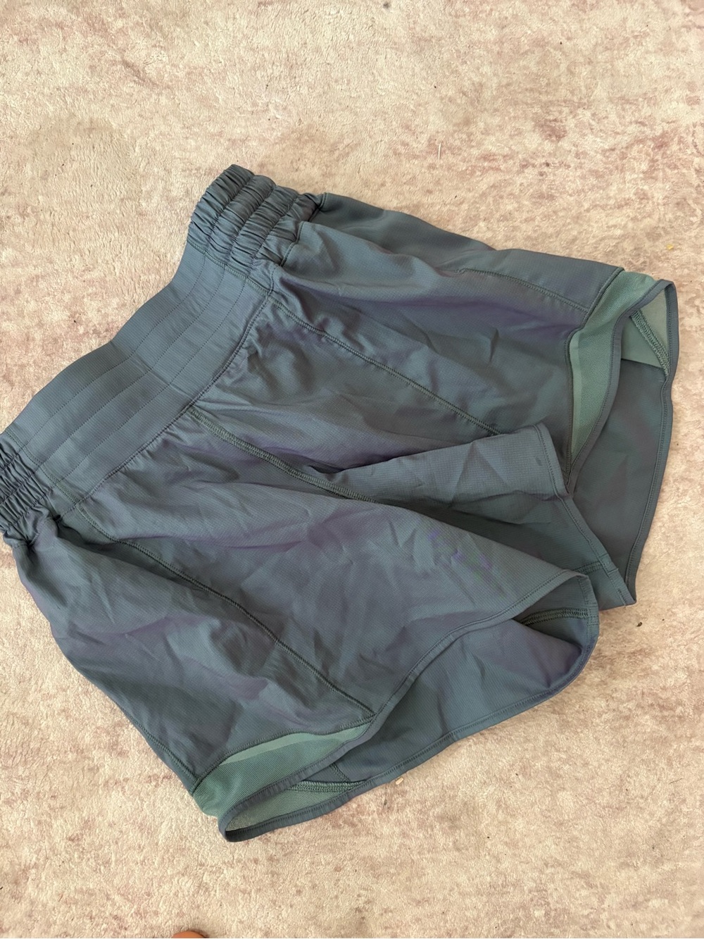 Lululemon running short size 4
